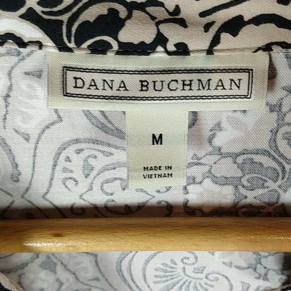 Dana Buchman 3/4 Sleeve Button Front Gold Accent - Picture 2 of 9